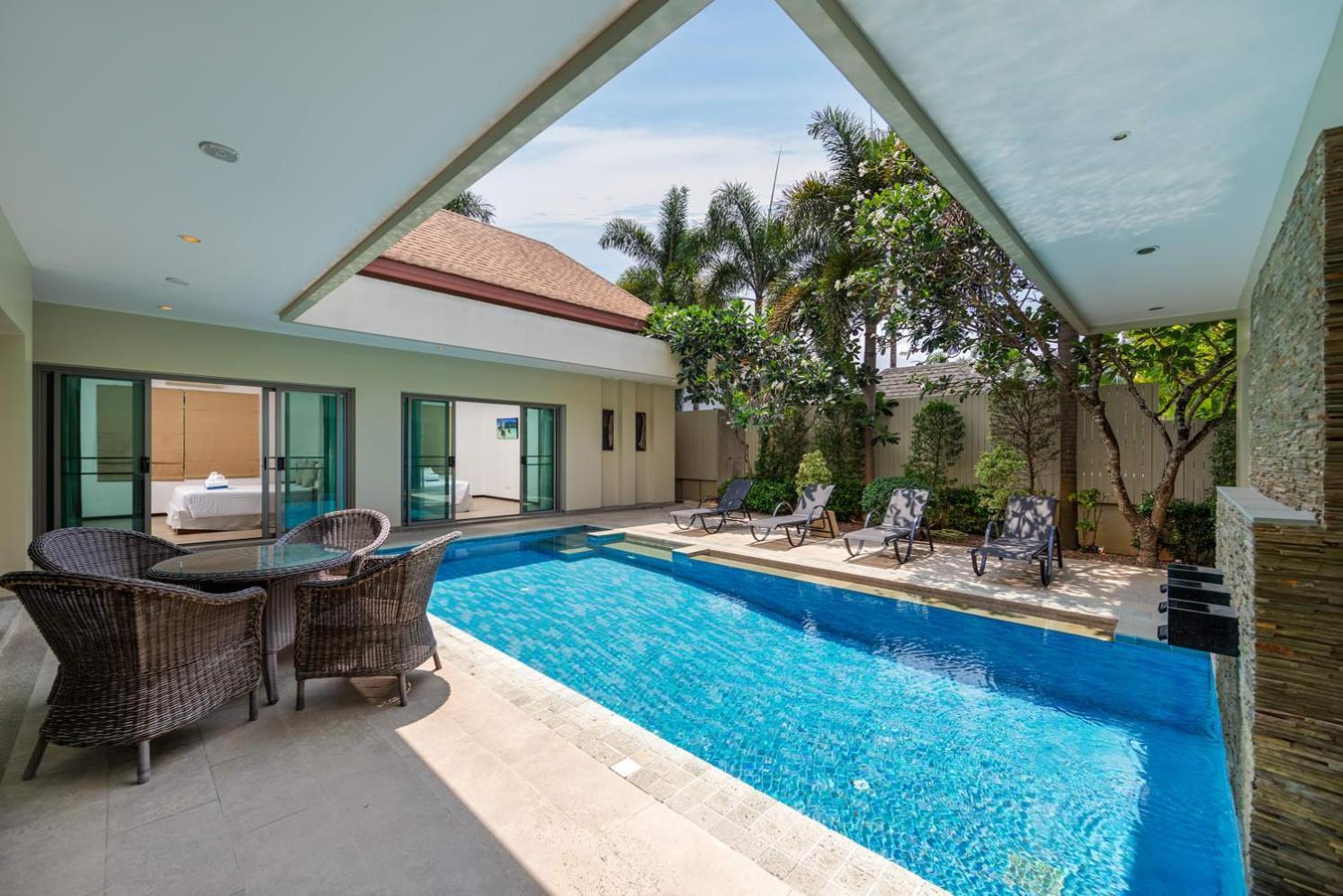 Villa Bond| 3 Bedrooms | Private Pool | 3 Min To Naiharn Beach Rawai Exterior photo